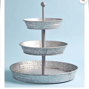 NIB 3-Tier Galvanized Metal Serving Stand - Silver
